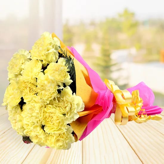 Sunshine carnations boquet