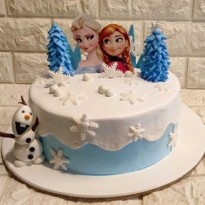 Elsa And Anna Frozen Cake